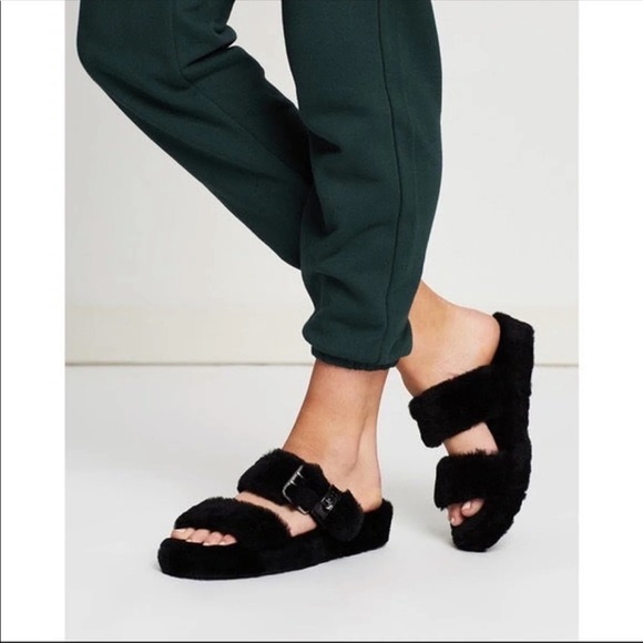 UGG Shoes - UGG FUZZY YEAH Slippers sandals black 7 fluffy